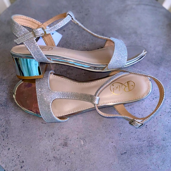 Rebel Wedge - Picture 5 of 14